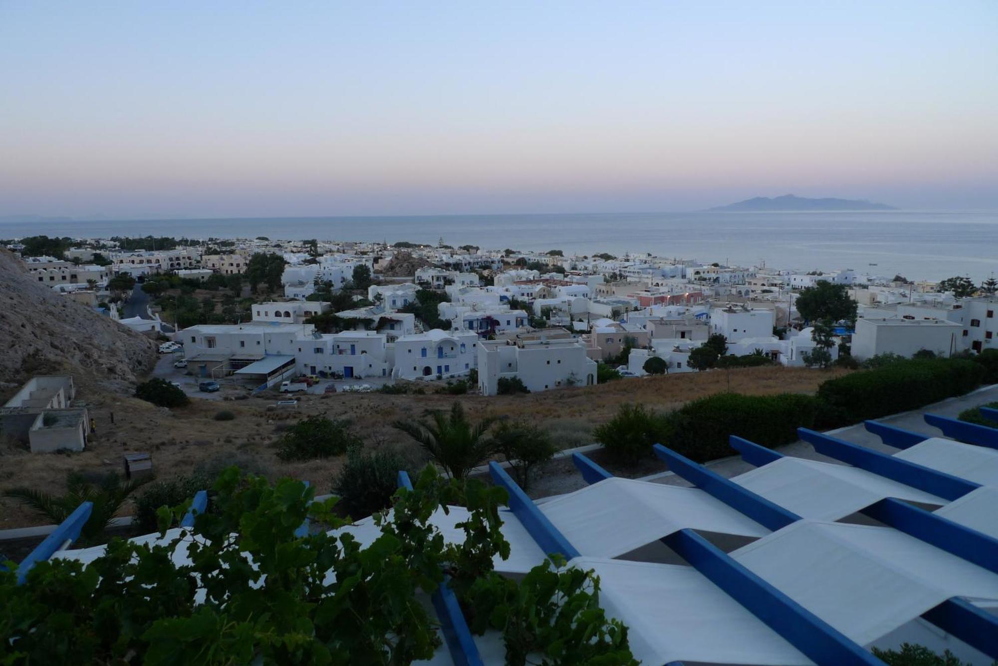 Aegean View Hotel Kamári Exterior foto