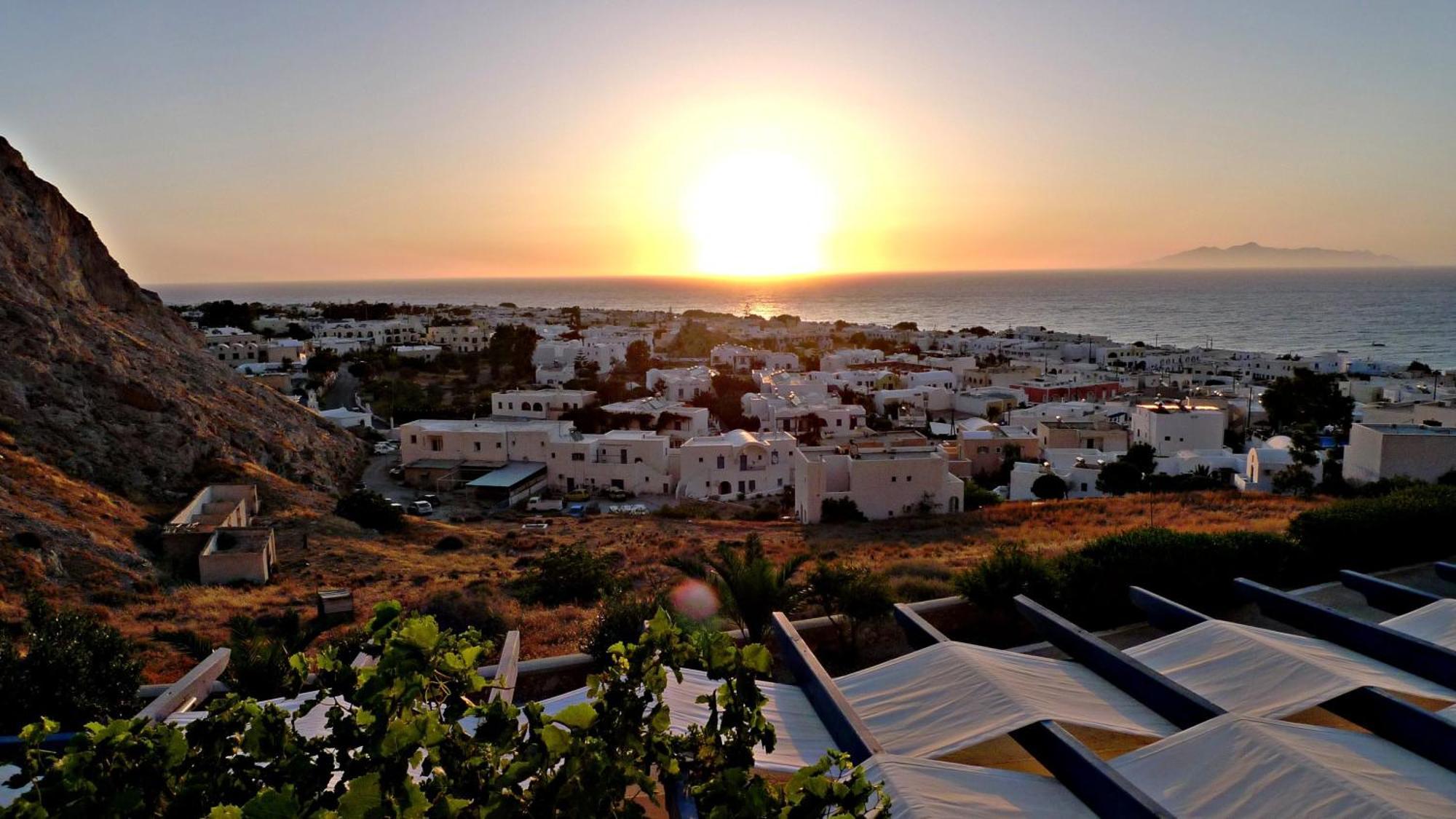 Aegean View Hotel Kamári Exterior foto